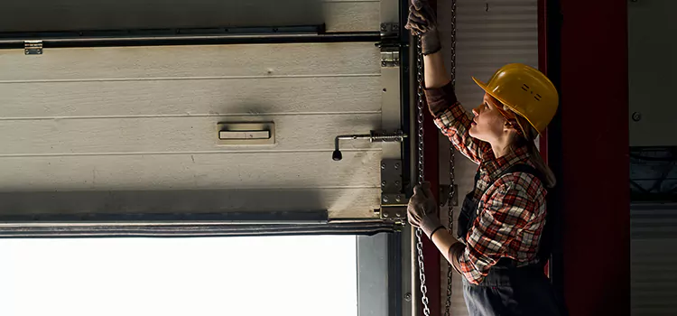 Addressing Common Garage Door Stoppage Issues in Madison, WI